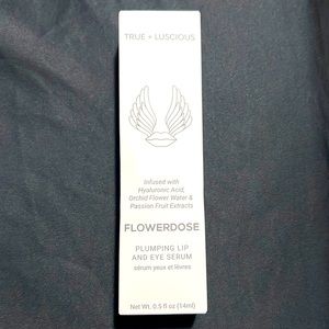 🆕 Plumping lip and eye serum